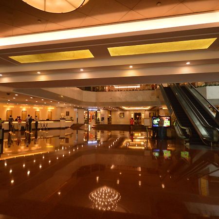 Guangdong Hotel-Free Shuttle & Registration Counter Service During Canton Fair Dış mekan fotoğraf