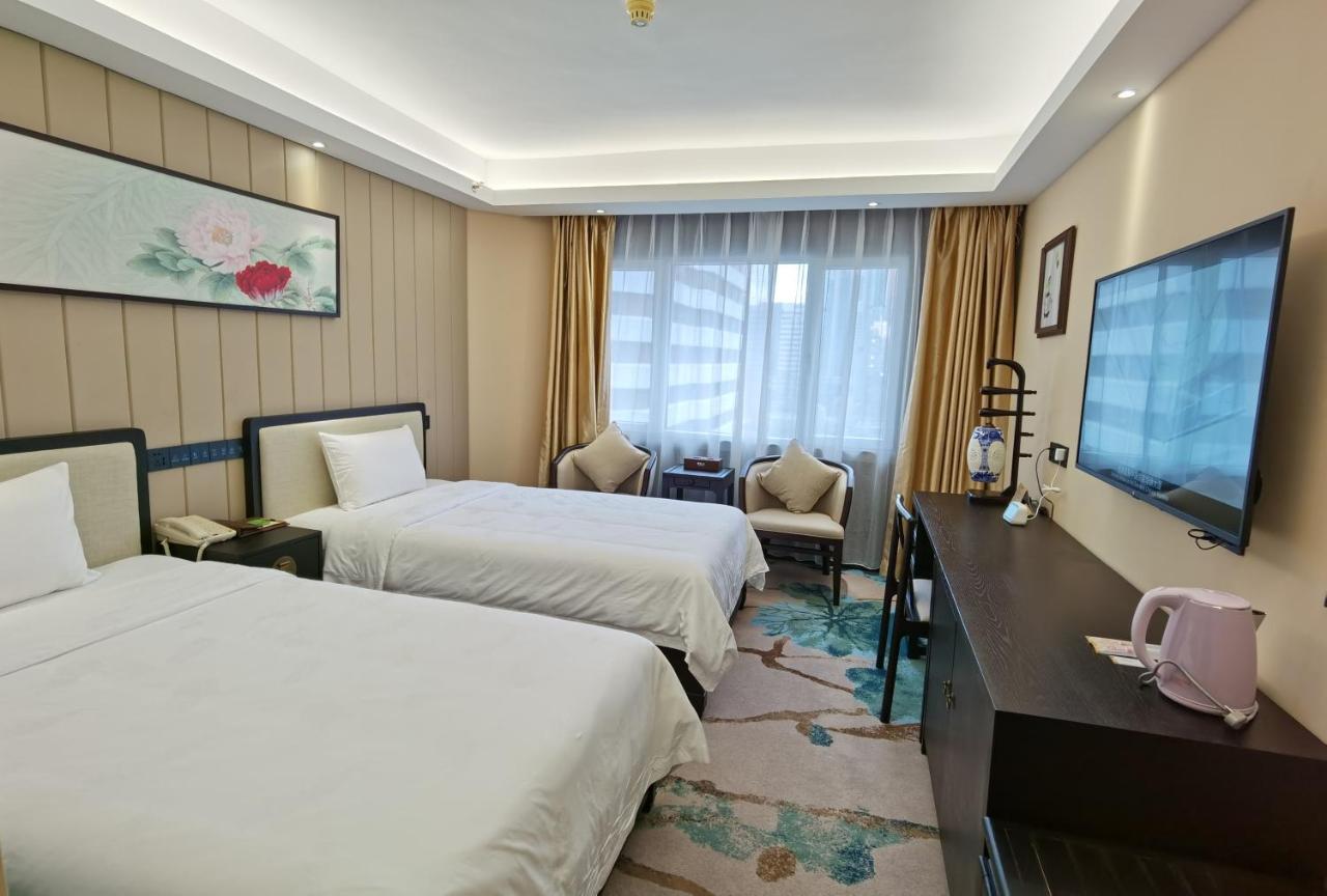 Guangdong Hotel-Free Shuttle & Registration Counter Service During Canton Fair Dış mekan fotoğraf