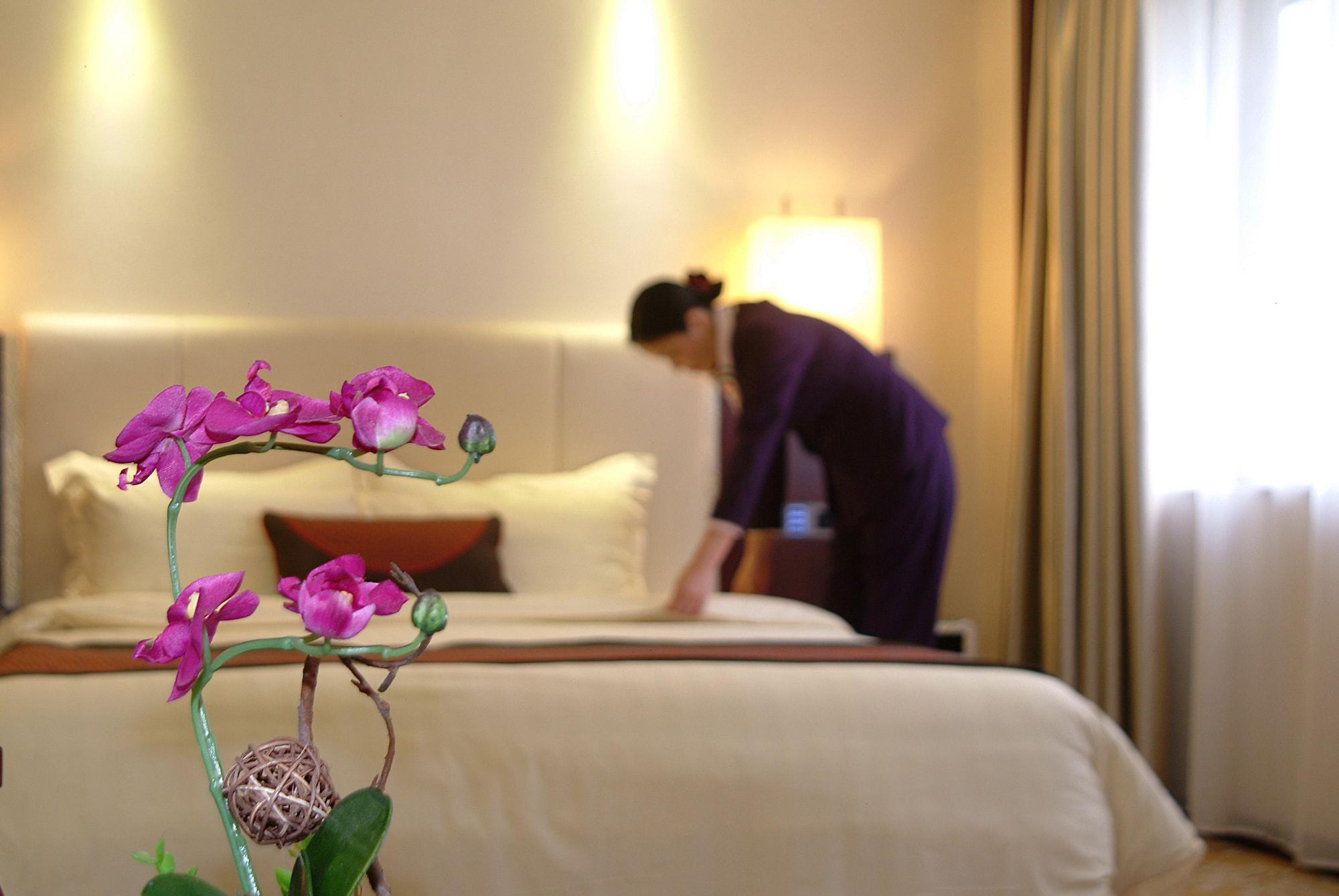 Guangdong Hotel-Free Shuttle & Registration Counter Service During Canton Fair Dış mekan fotoğraf