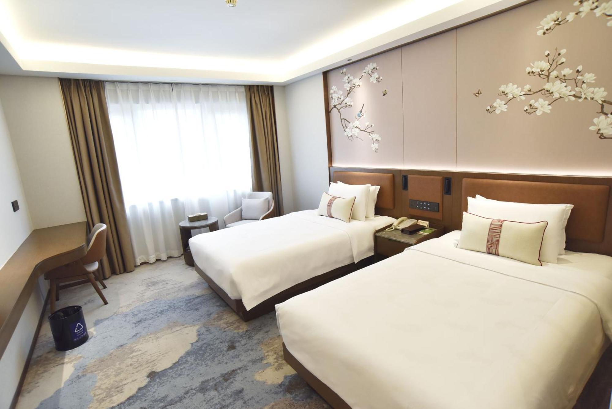 Guangdong Hotel-Free Shuttle & Registration Counter Service During Canton Fair Dış mekan fotoğraf
