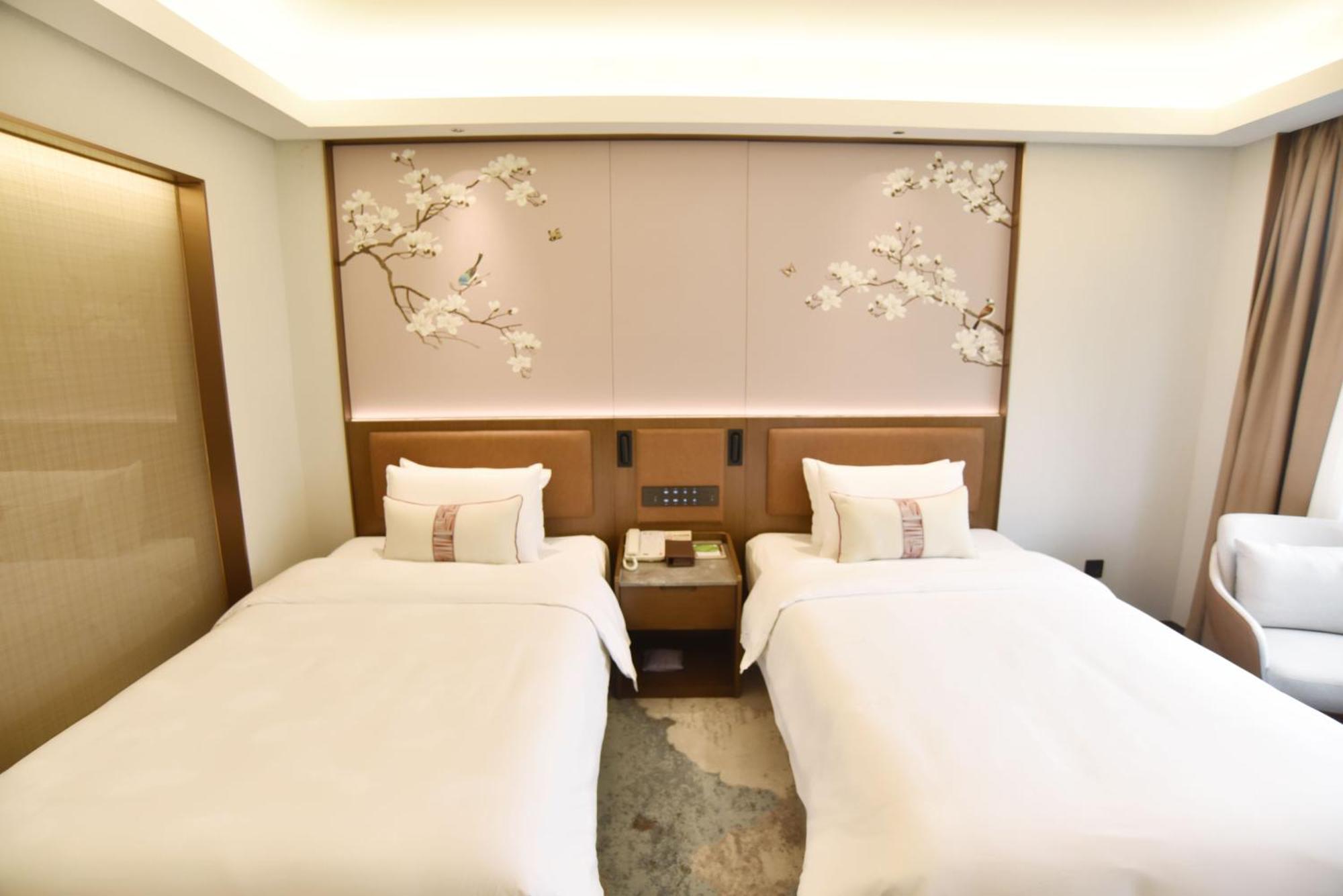 Guangdong Hotel-Free Shuttle & Registration Counter Service During Canton Fair Dış mekan fotoğraf
